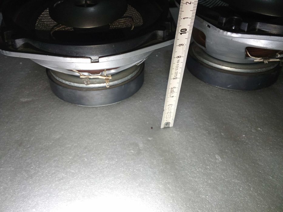 Високоговорители за кола