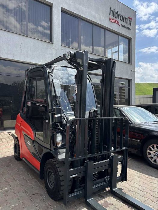 Stivuitor - Motostivuitor Linde H25T-01 New Generation FREELIFT An fabricație: 12/2022