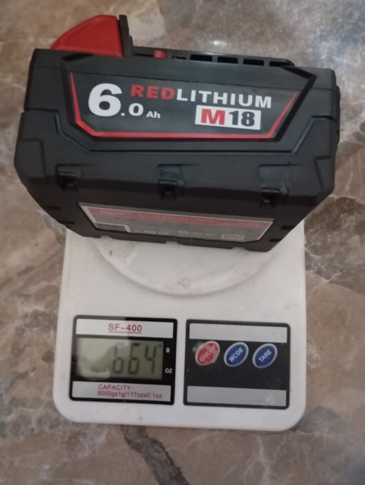 4 baterii Milwaukee 6 ah