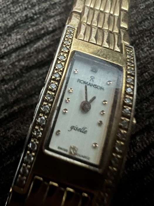 Часы романсон