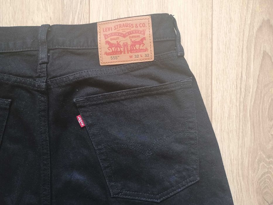 ОРИГИНАЛНИ Levi's 555 размер 32x32 – носени 1 път, с оригинални етикети