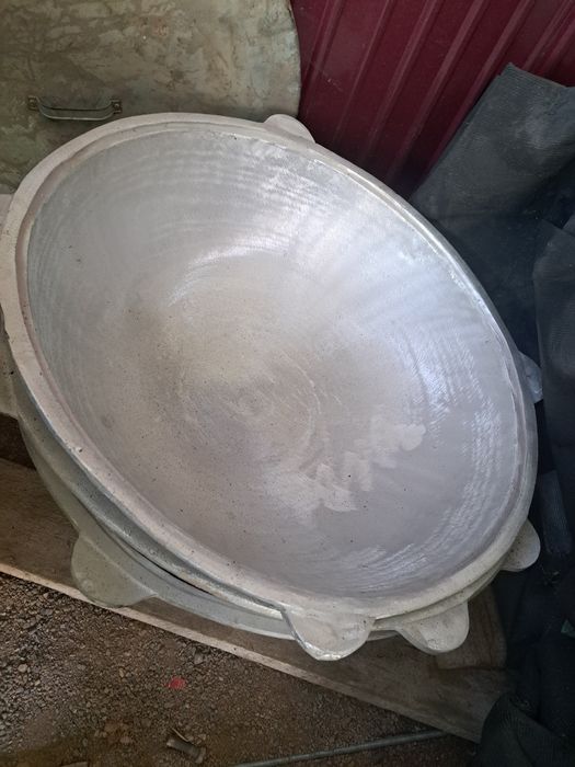 Қалың жаңа қазандар сатылады