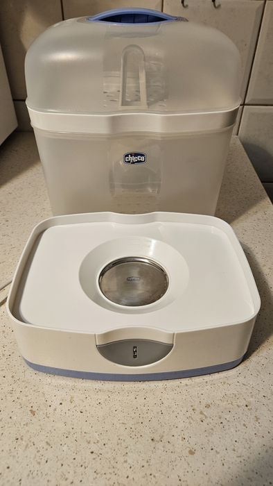 Sterilizator biberoane Chicco
