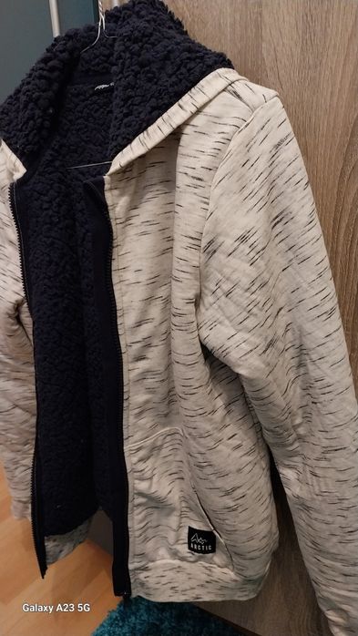 Hanorac imblanit baieti