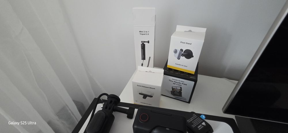 Insta360 Go Ultra Camera Video Sport Ultra-compacta 4K