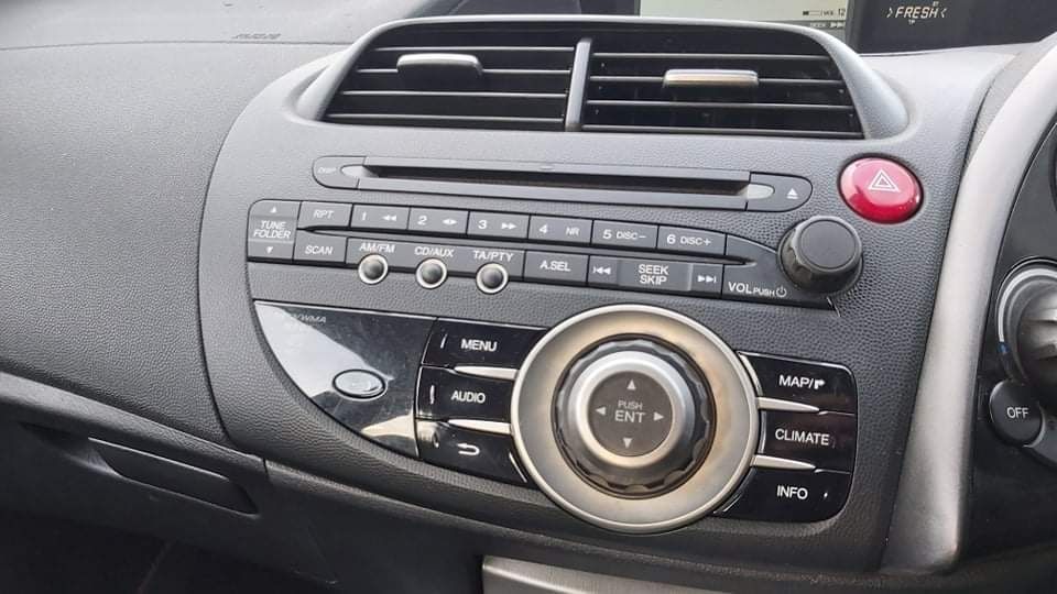 Хонда Сивик 2.2 ЦДТИ 140 к.с. / Honda Civic 8 генерация НА ЧАСТИ