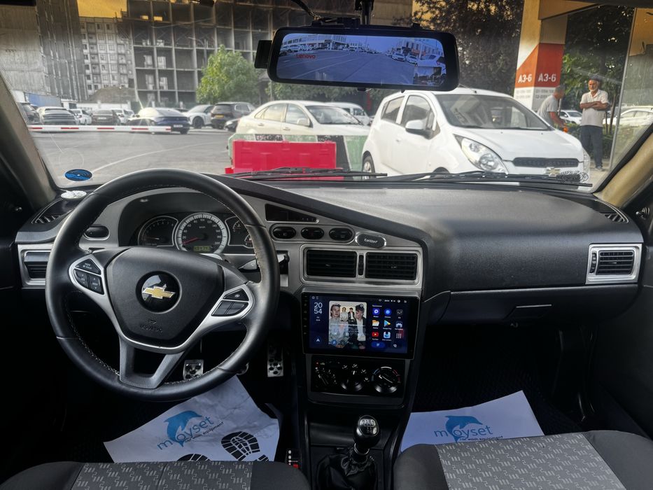 Nexia 2  1.6 holati zor tehnichiski ish yoq 2010 gen bor
