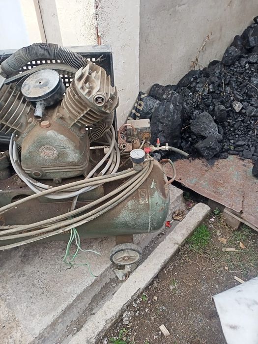 Продаю компрессор
