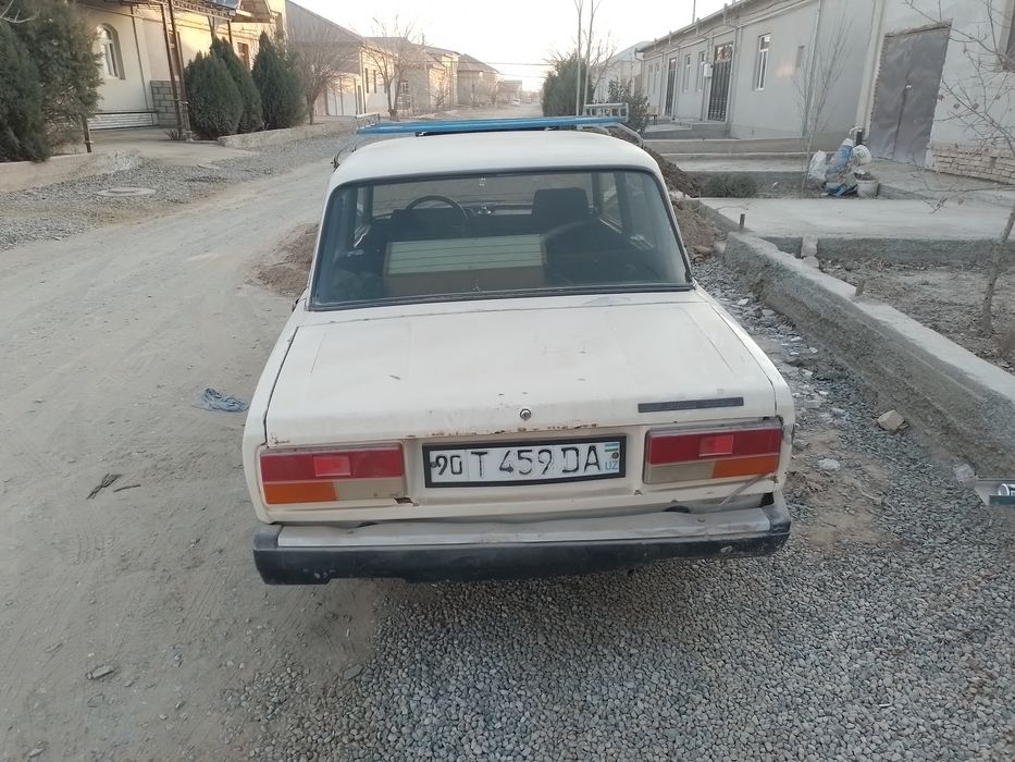 2105 sotladi yurib turibdi