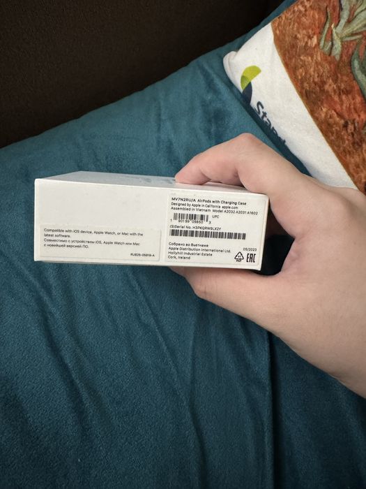 Airpods 2 продается б/у оригинал