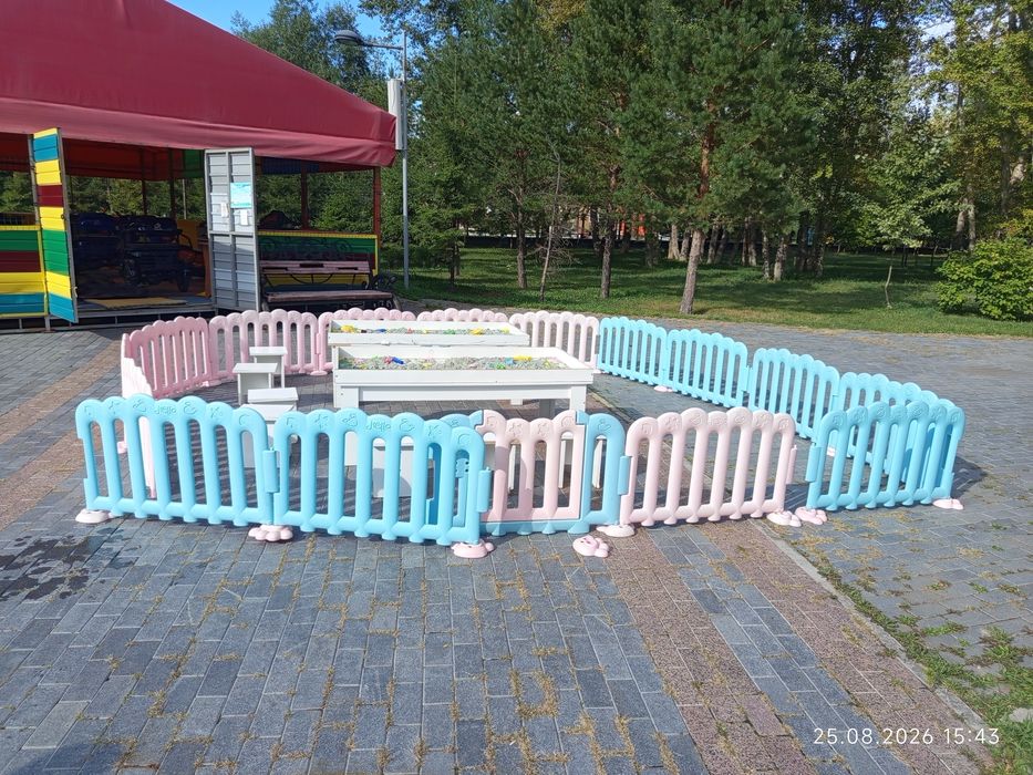 Ограждения, қоршаулар.
