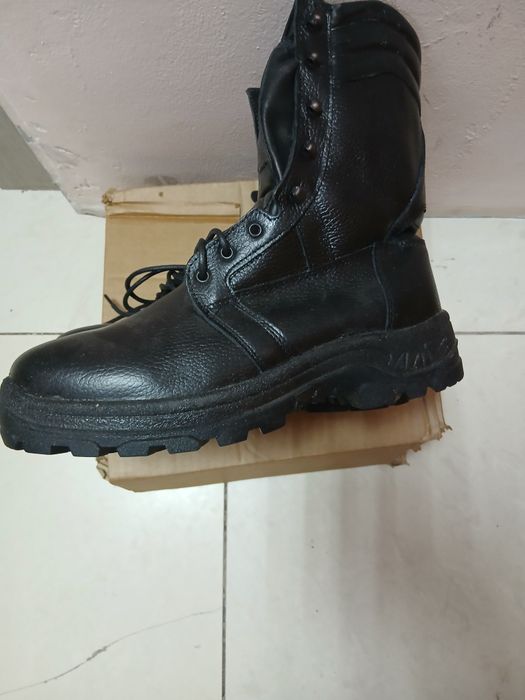 Продам берцы зимние 46 размер