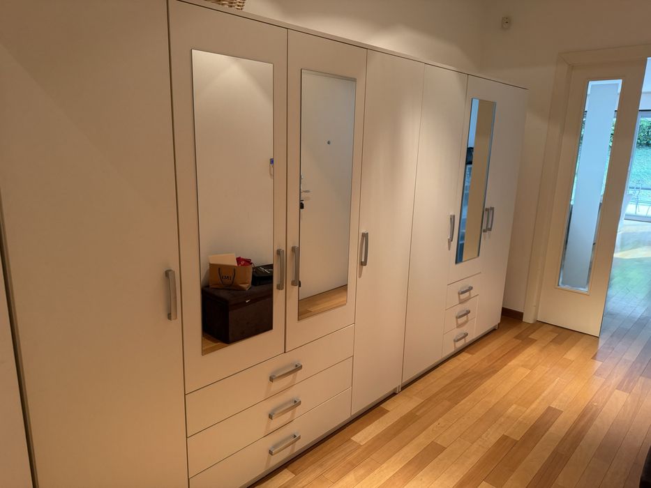 Нов гардероб 3 крила