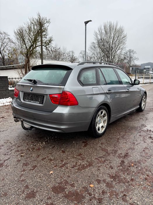 BMW E91 318 2.0d 143cp euro5  2009 facelift