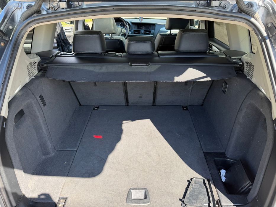 BMW X3 F25 2.0d 184cp Xdrive automat trapă eficient dinamic camera 360
