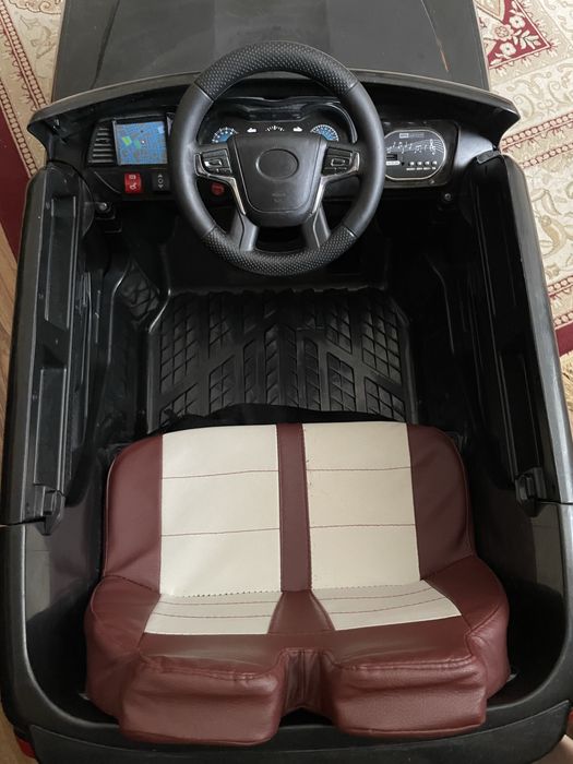 Детская машинка, б/у