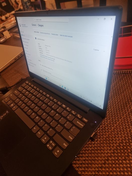 Laptop Lenovo 14" Ideapad 16GB RAM 512GB SSD