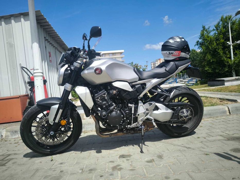 Honda CB1000 R, 2024, 7000 km