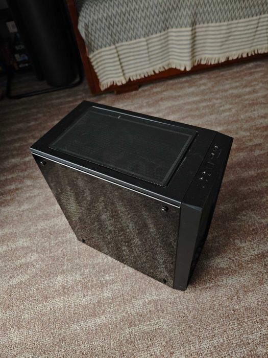 Carcasă Fractal Design Meshify C