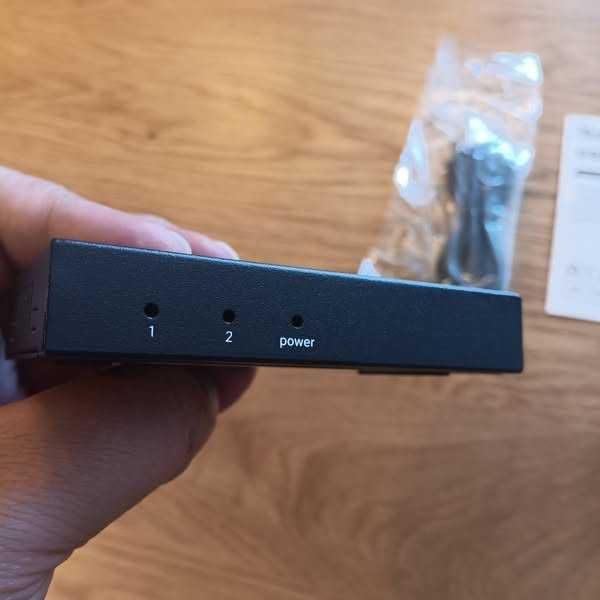 НОВ! HDMI разклонител, сплитер 1 вход към 2 изхода,4K,PS4 Xbox лаптоп