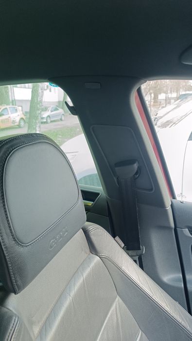 •Продавам ОРИГИНАЛЕН Черен таван от Голф 5 GTI  cheren tavan za golf 5