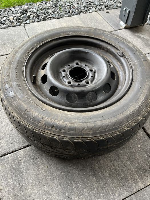 Anvelopa cu janta 195/65/R15, stare foarte buna