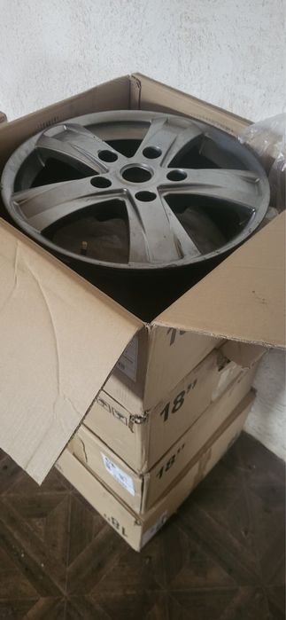 Продам титанки R18