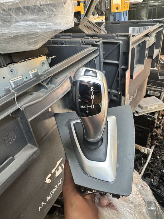 Schimbator/ selector cutie automata bmw  seria 1 f20 f21  seria 3 f30