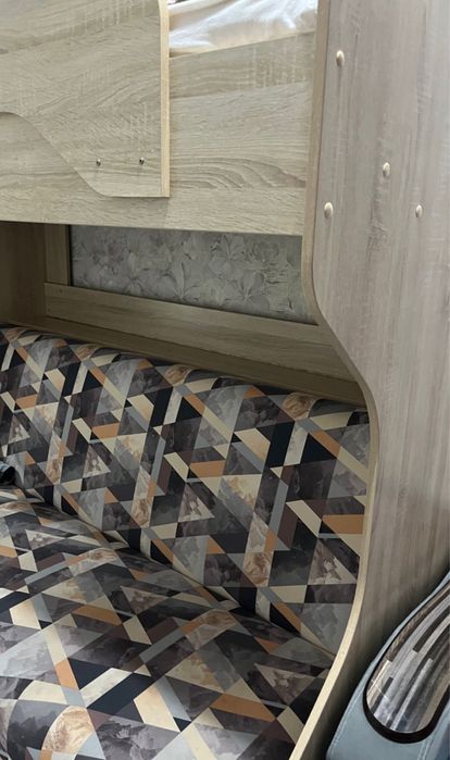 Продам Двухъярусный кровать!!!