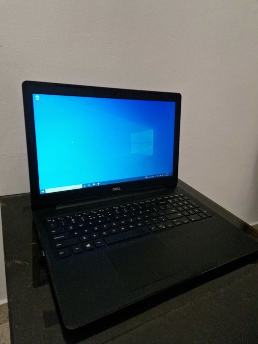 Laptop Dell Inspiron 17 Ryzen 5 8GB RAM SSD 256GB Win10 Pro + Mouse