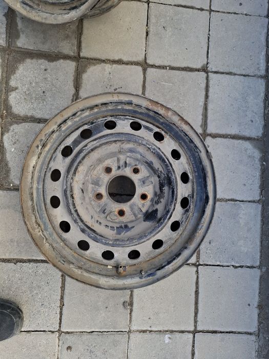 Продам диски от  vw и toyota