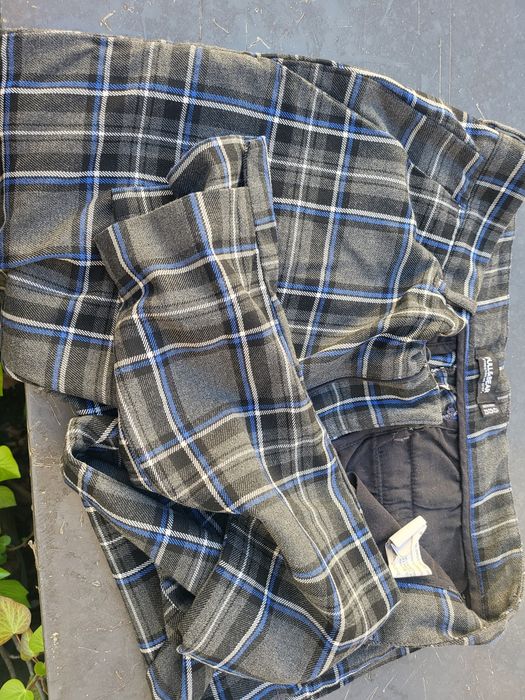 Pantaloni Pull&Bear carouri mărime M 32 ca noi