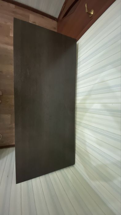 Продам компьютерный стол