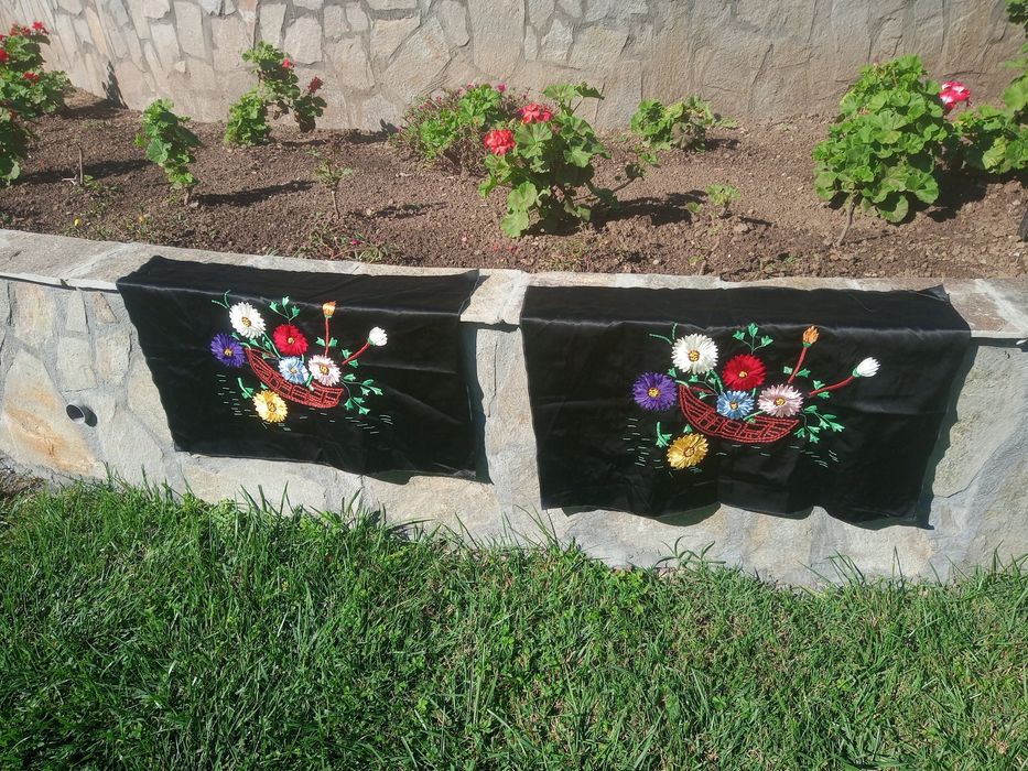 Бродирани възглавници НОВИ.