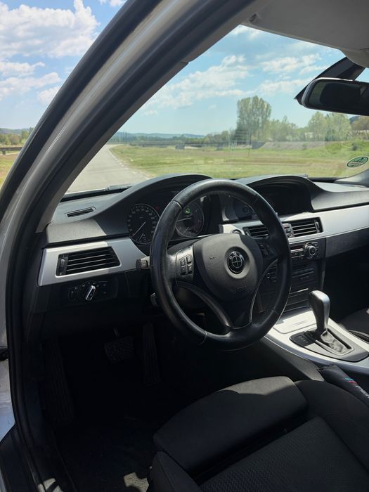BMW Seria 3 E90 Facelift