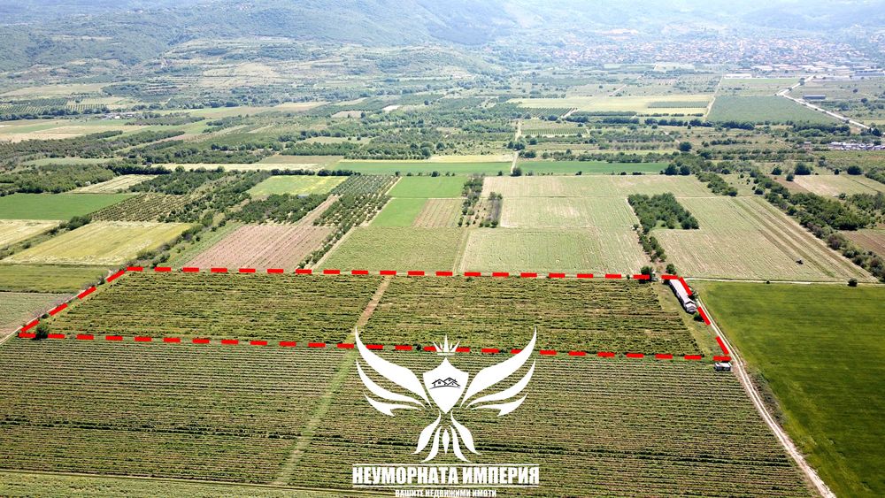 Продавам земя/имот УПИ 33103кв.м. преди град Куклен на вътрешна линия от асфалтовия път