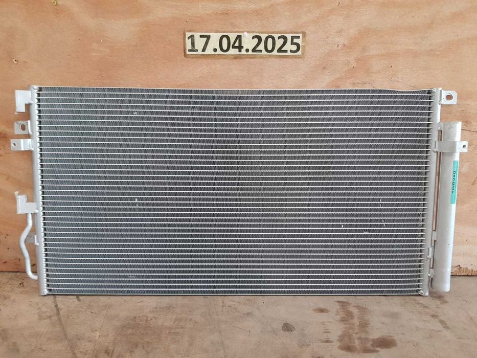 Радиатор Li L7-L9-L6