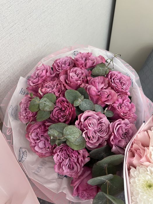 Гүл сатамын 8200тг