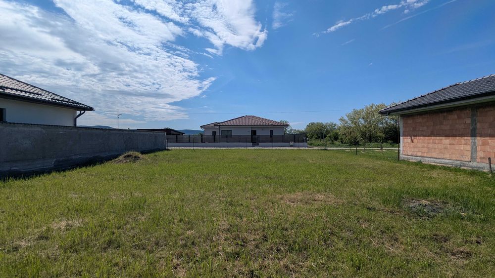 Proprietar – Teren Intravilan 500mp + Utilități (Gaz, Apă, Curent) – Copăcelu, Drumul Gării