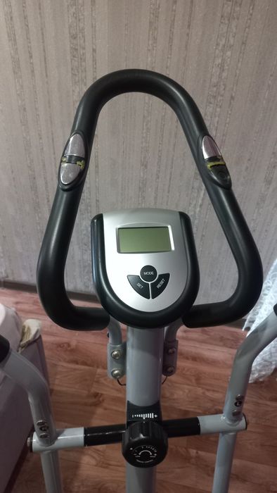 Тренажёр эллиптический