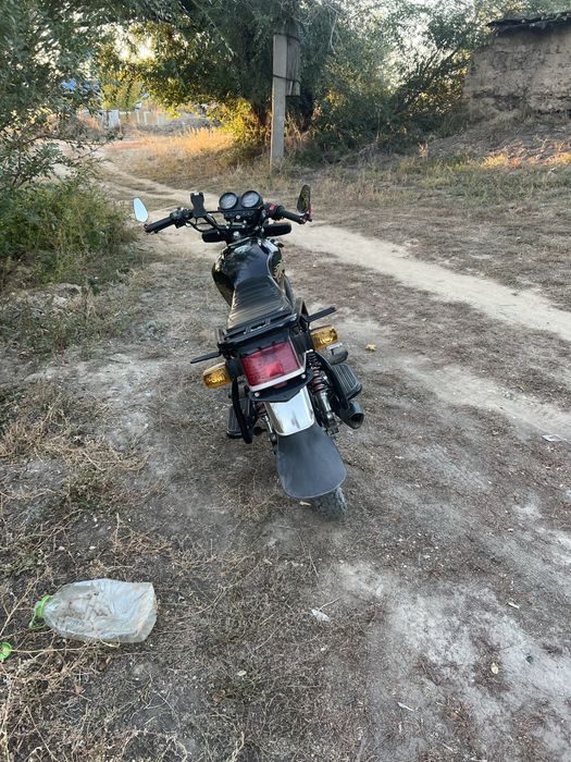 Продам мотоцикл GSX