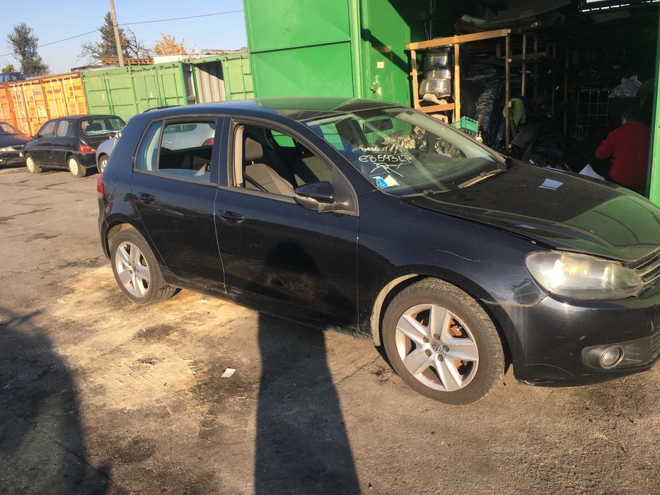 фолксваген голф 6/Volkswagen Golf 6 1.6GPL 2010 на части