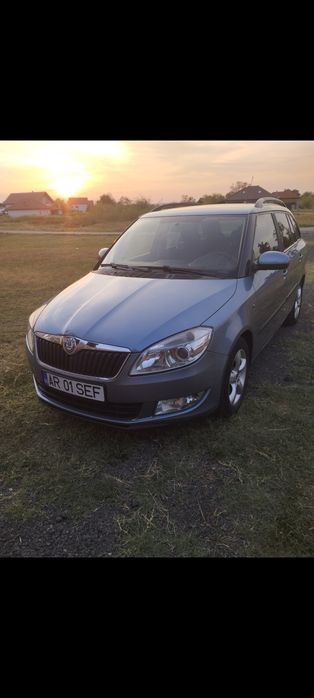 Vând sau schimb Skoda Fabia!!