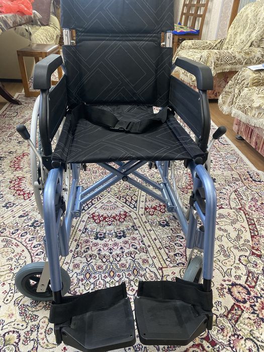 Инвалидная коляска