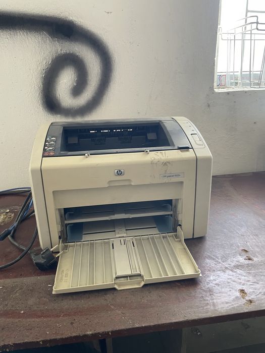 Принтер сатылады.