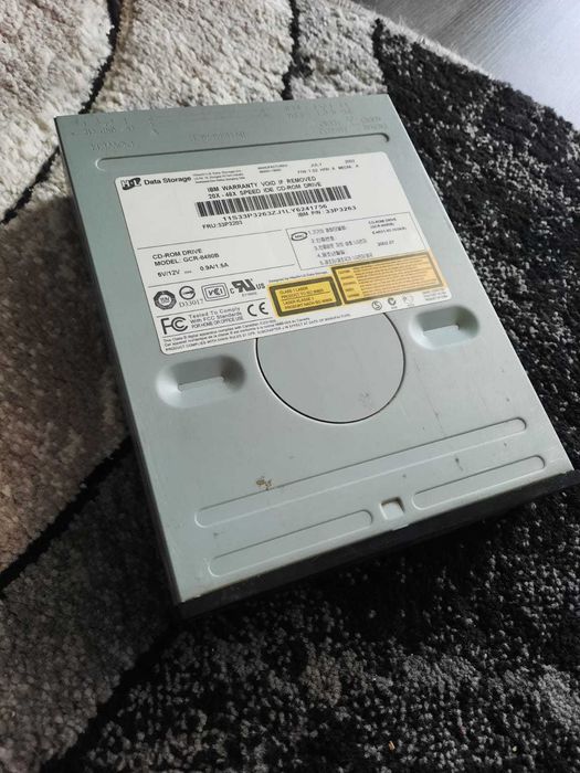 dvd rewriter / cd rom