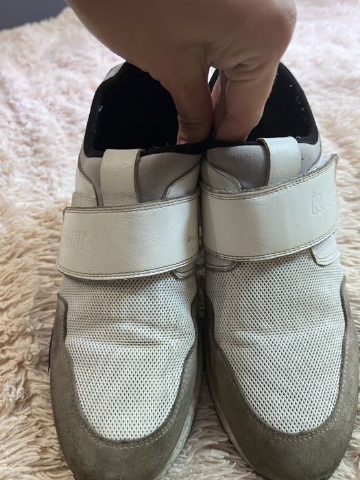 Продам кеды кожаные на мальчика