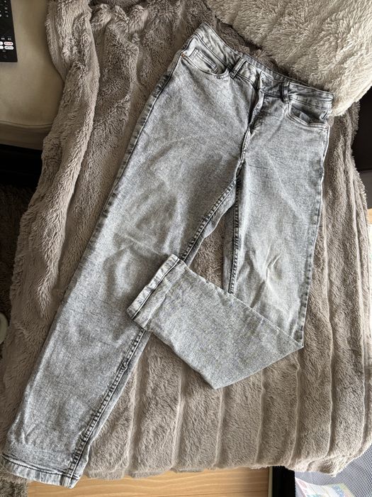 Нови дамски дънки