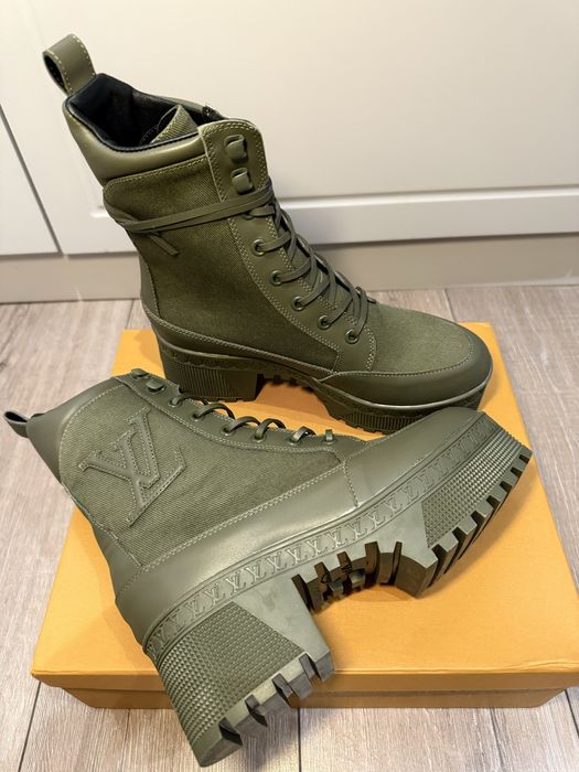 Ботинки LV laureate desert boots