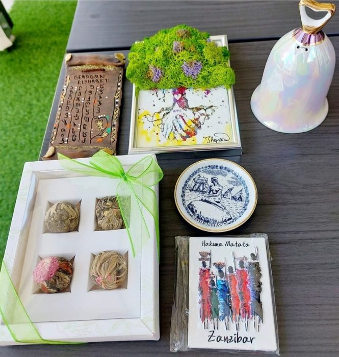 Suveniruri idei cadouri